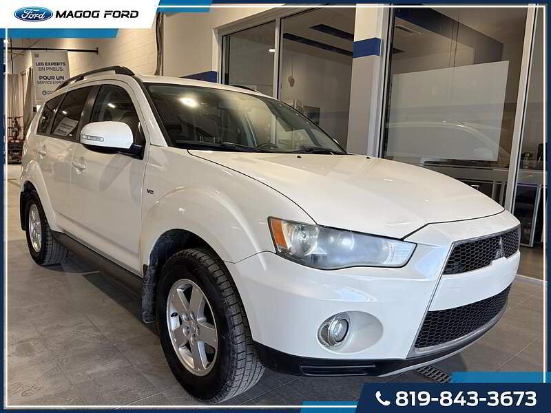 Mitsubishi Outlander 2012
